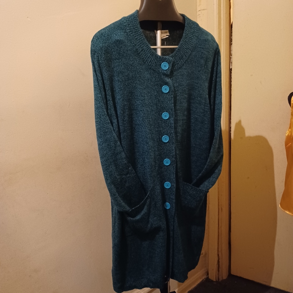 CW Classics Women Long Sweater